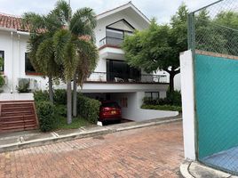 4 Bedroom Villa for sale in Girardot, Cundinamarca, Girardot