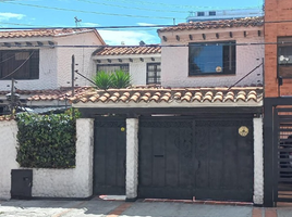 3 Bedroom House for sale in Templo Bogotá Colombia, Bogota, Bogota