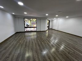 80 SqM Office for rent in Bogota, Cundinamarca, Bogota