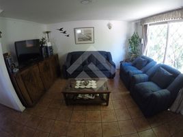 6 Bedroom House for sale in Pirque, Cordillera, Pirque