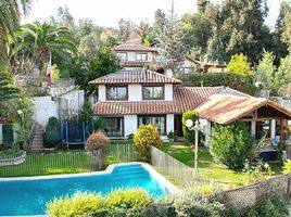 4 Bedroom House for sale in Santiago, San Jode De Maipo, Cordillera, Santiago