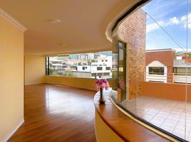 3 Bedroom Condo for sale in Bicentenario Park, Quito, Quito, Quito