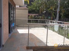 77 m² Office for rent in Envigado, Antioquia, Envigado