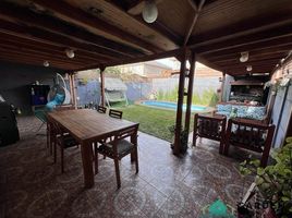 4 Bedroom House for sale in Santiago, Puente Alto, Cordillera, Santiago