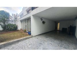 5 Bedroom House for sale in Fundacion Cardioinfantil-Instituto de Cardiologia, Bogota, Bogota