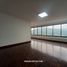 370 SqM Office for rent in River View Park, Cali, Cali