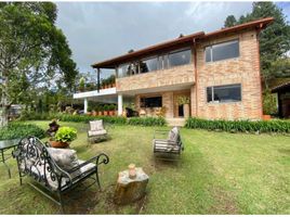 6 Habitación Casa en alquiler en Colombia, Medellín, Antioquia, Colombia