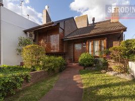 4 Bedroom House for sale in Quilmes, Buenos Aires, Quilmes