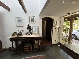 4 Bedroom House for sale in Santiago, San Jode De Maipo, Cordillera, Santiago