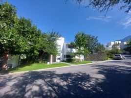 5 Habitación Casa en venta en Monterrey, Nuevo León, Monterrey