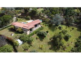 Villa 4 chambre à vendre à El Carmen De Viboral, Antioquia, El Carmen De Viboral