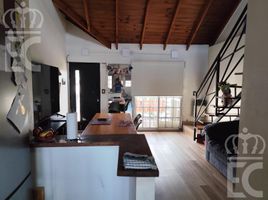 2 Bedroom House for sale in Lanus, Buenos Aires, Lanus