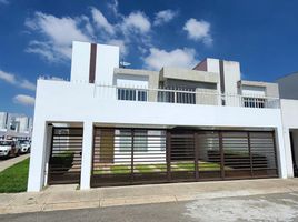 4 Bedroom House for rent in Toluca, Mexico, Toluca, Mexico, Mexico