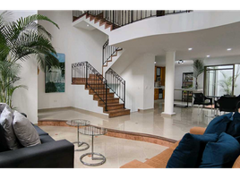 4 Bedroom House for rent in Antioquia, Sabaneta, Antioquia