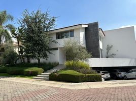 7 Bedroom House for sale in Jalisco, Zapopan, Jalisco