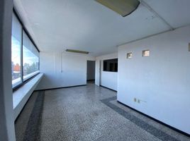160 m² Office for rent in Toluca, Mexico, Toluca
