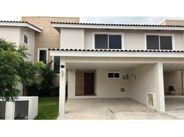 3 Habitación Casa en alquiler en Panamá Oeste, Veracruz, Arraiján, Panamá Oeste