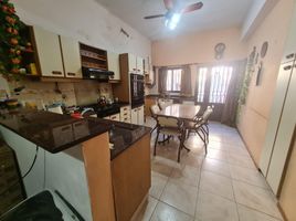 Villa 3 chambre à vendre à Rosario, Santa Fe, Rosario