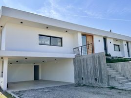 2 Bedroom Villa for sale in Santa Maria, Cordoba, Santa Maria