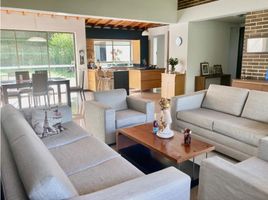 5 Habitación Villa en venta en Parque de los Pies Descalzos, Medellín, Medellín