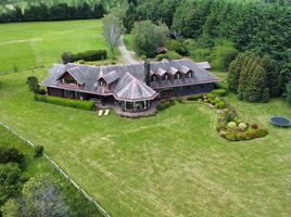 6 Bedroom House for sale in Puerto Montt, Llanquihue, Puerto Montt