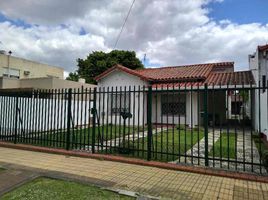 3 Bedroom House for sale in Moron, Buenos Aires, Moron