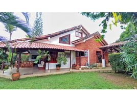 Maison 5 chambre à vendre à Cali, Valle Del Cauca, Cali