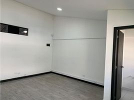 30 m² Office for rent in Parque de los Pies Descalzos, Medellín, Medellín