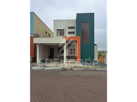 4 Bedroom House for sale in Daule, Guayas, Daule, Daule