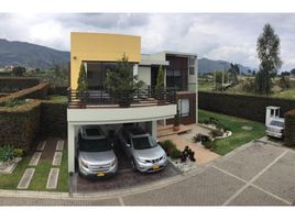 4 Bedroom House for sale in Bogota, Cundinamarca, Bogota