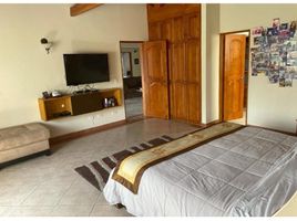 6 Habitación Villa en venta en Parque de los Pies Descalzos, Medellín, Medellín