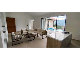 4 Habitación Casa en venta en La Mesa, Cundinamarca, La Mesa