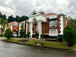 5 Bedroom Villa for sale in Bare Foot Park (Parque de los Pies Descalzos), Medellin, Medellin