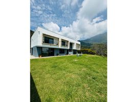 4 Habitación Casa en venta en Copacabana, Antioquia, Copacabana