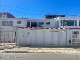 1 Habitación Casa en venta en Centro Comercial La Querencia, Bogotá, Bogotá