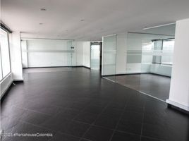 111 m² Office for sale in Cundinamarca, Bogotá, Cundinamarca