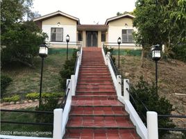 4 Bedroom House for sale in Bogota, Cundinamarca, Bogota