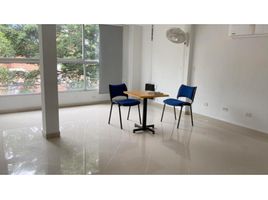 90 SqM Office for rent in Centro Comercial Unicentro Medellin, Medellin, Medellin