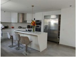 4 Habitación Casa en venta en Centro Comercial Unicentro Medellin, Medellín, Medellín