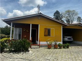 4 Habitación Casa en venta en Guarne, Antioquia, Guarne