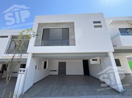 Villa 3 chambre à vendre à Santa Catarina, Nuevo Leon, Santa Catarina