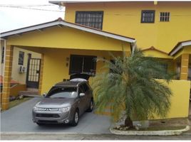 3 Habitación Casa en alquiler en Ciudad de Panamá, Panamá, Las Cumbres, Ciudad de Panamá