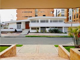 7 Bedroom House for sale in Cundinamarca, Bogota, Cundinamarca