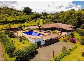 5 Habitación Villa en venta en Pereira, Risaralda, Pereira