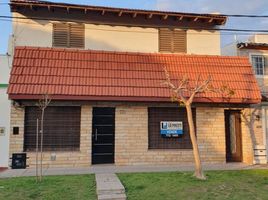 Villa 3 chambre à vendre à Lanus, Buenos Aires, Lanus