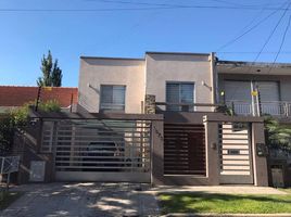 3 Bedroom House for sale in Moron, Buenos Aires, Moron