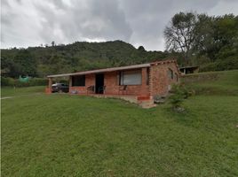 4 Habitación Villa en venta en Bogotá, Cundinamarca, Bogotá