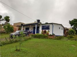 7 Bedroom House for sale in Cundinamarca, La Mesa, Cundinamarca