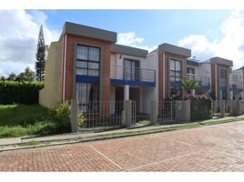 4 Bedroom House for sale in Guaduas, Cundinamarca, Guaduas