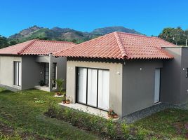 2 Bedroom House for sale in Risaralda, Pereira, Risaralda